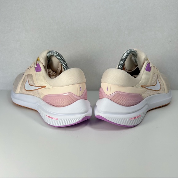 Nike AIR ZOOM VOMERO 16 'White Oxygen Purple' Road Run Shoe DA7698-800 Women's 8 - Picture 11 of 16